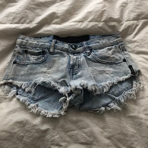 One teaspoon shorts